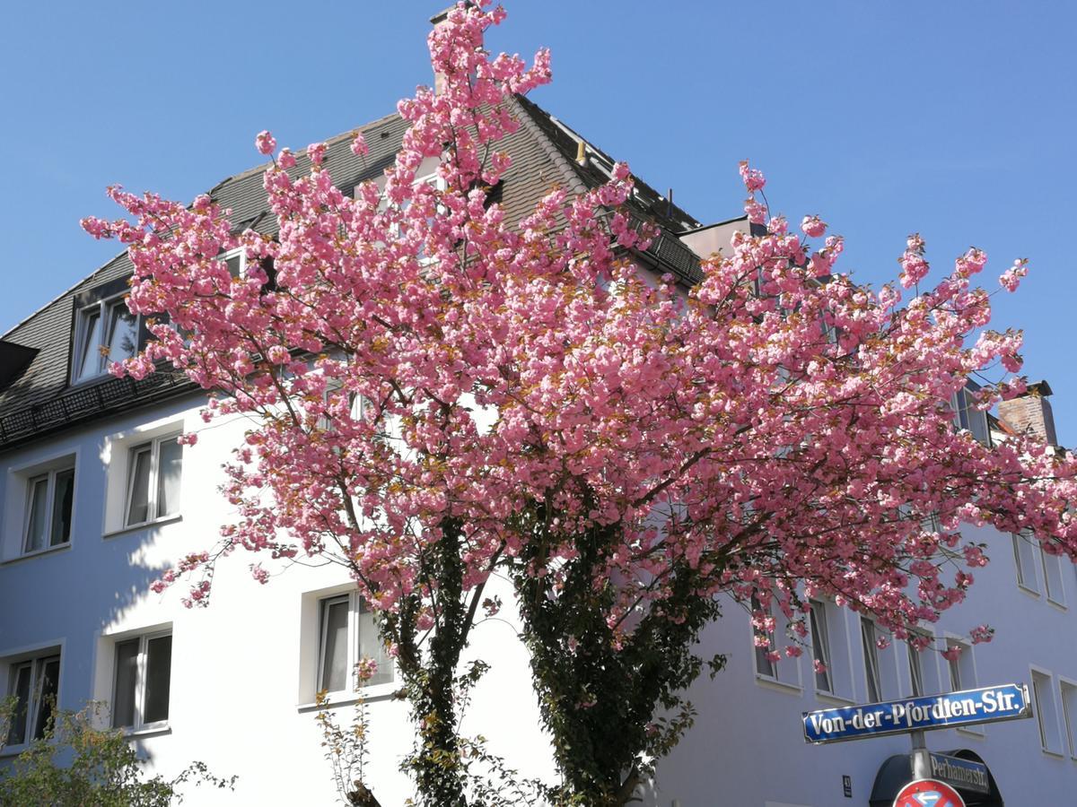 Boardinghouse Muenchen-Laim Munique Exterior foto